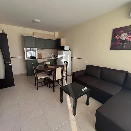 Апартаменты Sunset Поморие